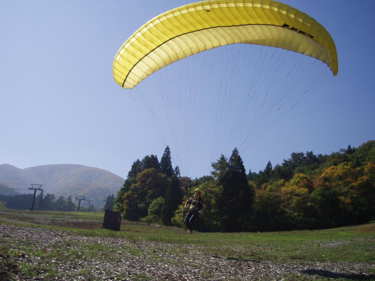 ペンション ちゃうちゃう Bed & Breakfast Hakuba Bagian luar foto